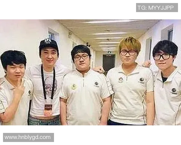 英雄联盟纪实：深入探讨IG战队的蜕变与成长历程